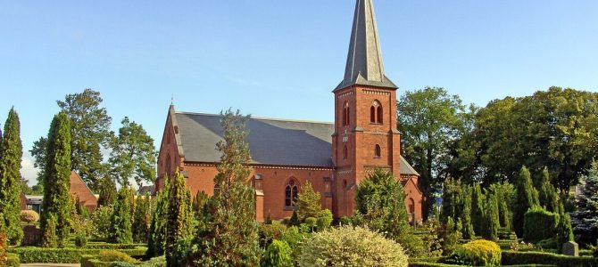 Dragør Kommunes kirker er nu på Danmarks nationalleksikon